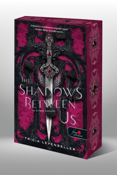 The Shadows Between Us - Az árnyak köztünk (The Shadows Between Us 1.) - Különleges, éldekorált kiadás!